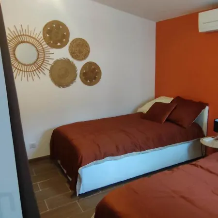 Charmante Maison De Plain-pied