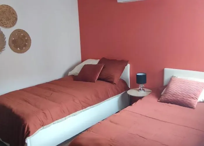 Charmante Maison De Plain-pied Rochefort (Charente-Maritime)