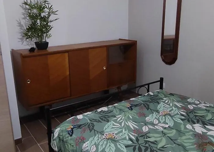 Charmante Maison De Plain-pied * Rochefort (Charente-Maritime)