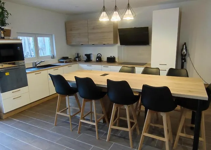 Сasa de vacaciones Charmante Maison De Plain-pied